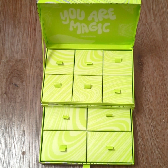 Local Eclectic Summer Advent Jewelry Box (4 pieces & box) - Picture 13 of 13